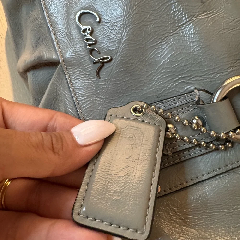 Coach Ashley Satchel - Picture 3 of 12